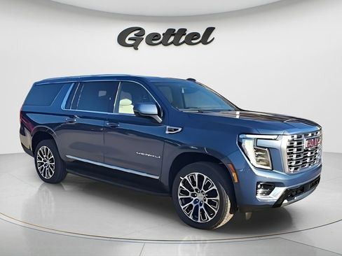 New 2026 GMC Yukon XL Denali w/ LPO, Floor Liner Package image 2