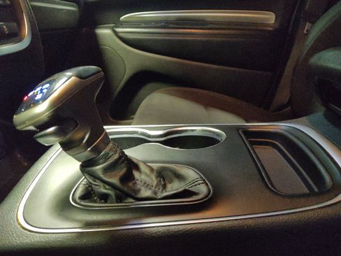 Used 2020 Dodge Durango SXT RWD image 26