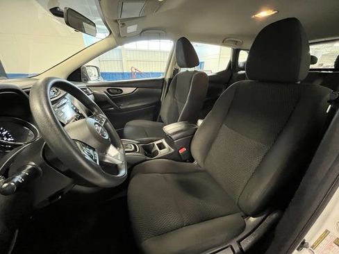 Used 2018 Nissan Rogue Sport S AWD/4WD image 21