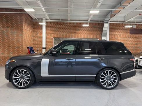 Used 2021 Land Rover Range Rover Autobiography image 4