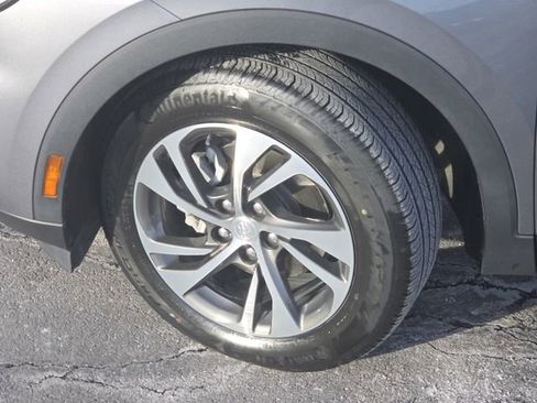 Used 2021 Buick Envision Essence image 23