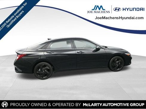 New 2026 Hyundai Elantra SEL Sport Premium FWD image 9