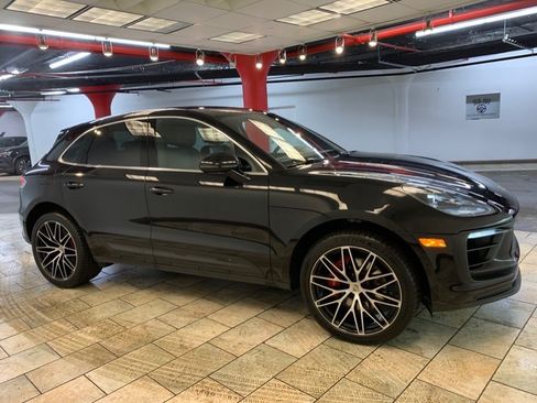 Used 2022 Porsche Macan S AWD/4WD image 5