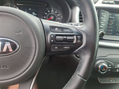 Used 2017 Kia Sorento AWD w/ LX Convenience Package image 22