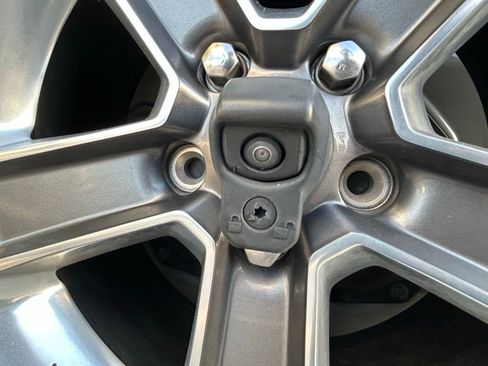 Certified 2021 Jeep Wrangler Unlimited Sahara image 30