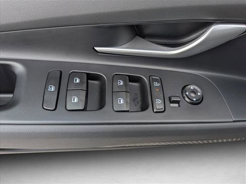 New 2026 Hyundai Elantra Limited image 10