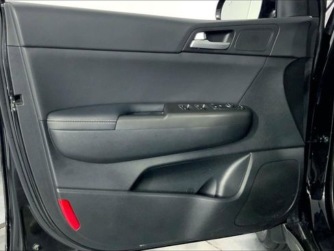 Used 2020 Kia Sportage S w/ S Sunroof Package AWD/4WD image 23