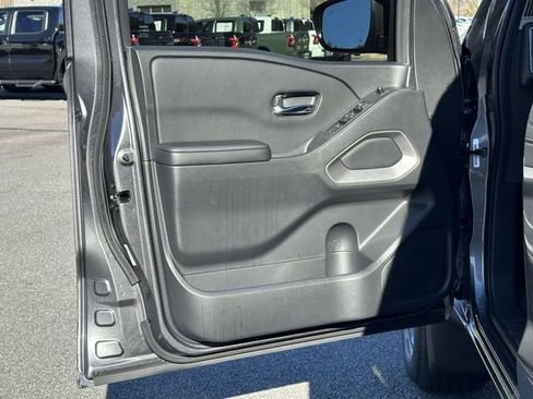 New 2026 Nissan Frontier SV w/ SV Convenience Package image 11