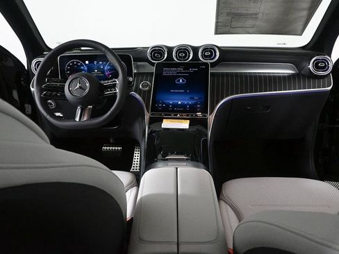 New 2027 Mercedes-Benz GLC 300 4MATIC image 15