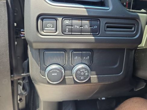 Used 2021 GMC Yukon XL SLT RWD image 28