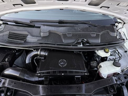 Used 2018 Mercedes-Benz Metris image 49