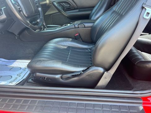 Used 2002 Chevrolet Camaro Z28 w/ Preferred Equipment Group 2 RWD image 87