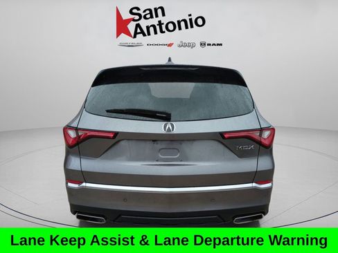 Used 2023 Acura MDX FWD w/ Technology Package image 7