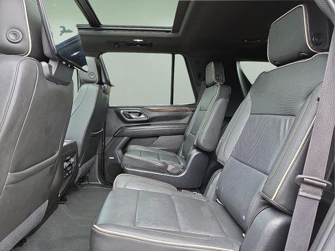 Used 2021 Chevrolet Tahoe Premier AWD/4WD image 11