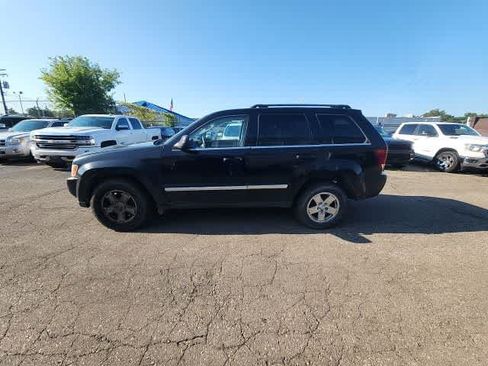 Used 2007 Jeep Grand Cherokee Limited w/ Trailer Tow Group IV AWD/4WD image 24