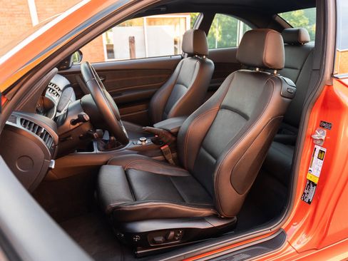 Used 2011 BMW 1 Series M image 17