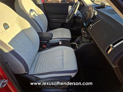 Used 2025 MINI Cooper Countryman S w/ Comfort Package Max image 17