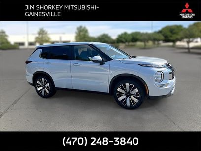 New 2025 Mitsubishi Outlander SE
