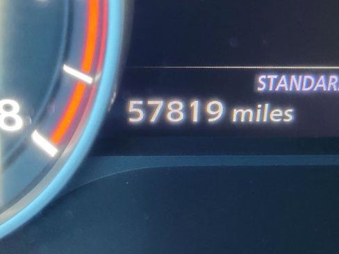 Certified 2021 Nissan Rogue SV w/ Premium Package image 28