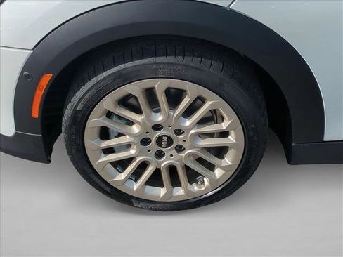 New 2026 MINI Cooper S image 10