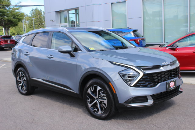Used 2024 Kia Sportage EX AWD/4WD image 1