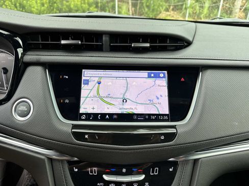 New 2025 Cadillac XT5 Premium Luxury w/ LPO, Floor Liner Package image 24