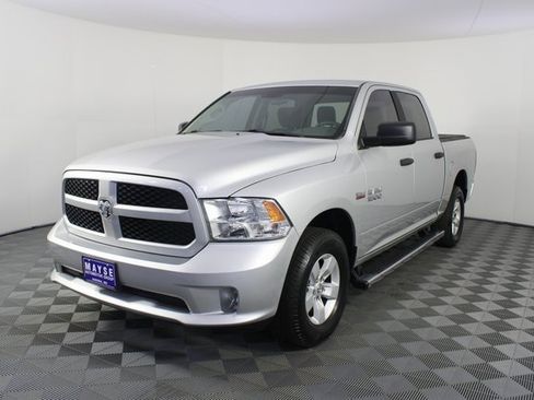 Used 2017 RAM 1500 Express image 19