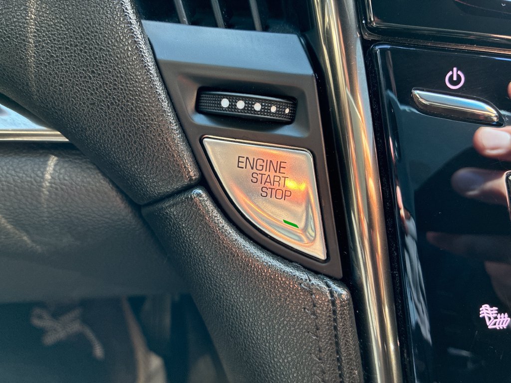 Used 2018 Cadillac ATS V w/ Carbon Fiber Package RWD image 29