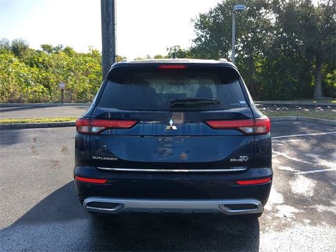 New 2025 Mitsubishi Outlander SEL image 5