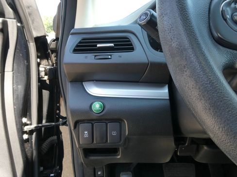 Used 2015 Honda CR-V EX image 18