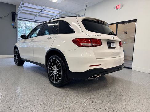 Used 2016 Mercedes-Benz GLC 300 image 5