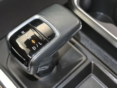 Used 2023 Chevrolet Silverado 1500 RST image 26