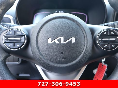 Used 2023 Kia Soul LX w/ LX Technology Package image 23