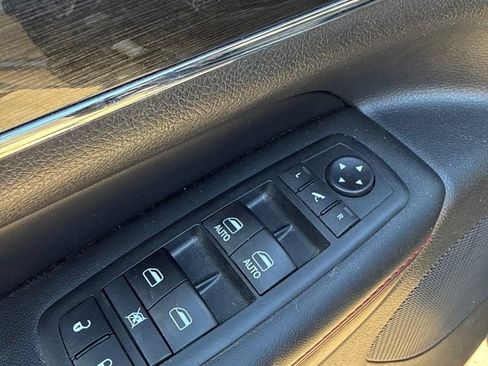 Used 2018 Jeep Grand Cherokee Trailhawk AWD/4WD image 19