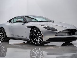 Used 2017 Aston Martin DB11 V12 RWD video 1