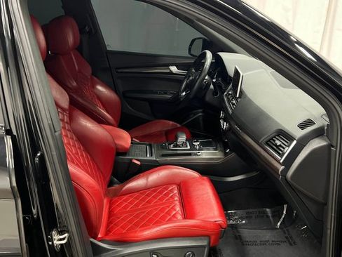 Used 2019 Audi SQ5 Premium Plus w/ Premium Plus Package image 33