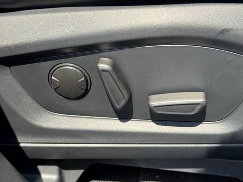 New 2025 Ford Explorer ST-Line image 28