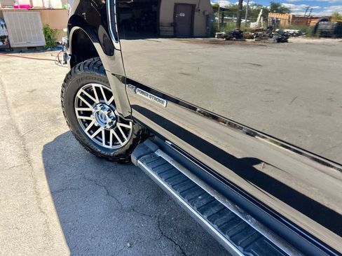 Used 2022 Ford F350 Lariat w/ Camper Package AWD/4WD image 34