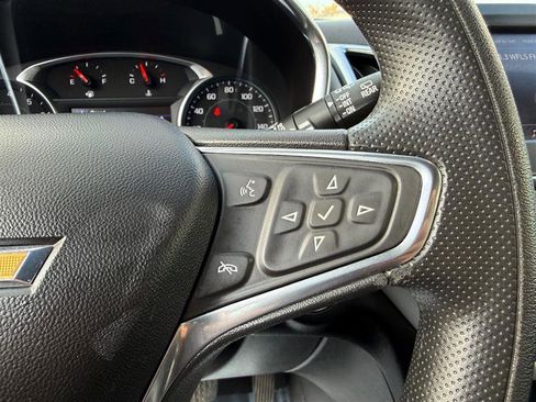 Used 2020 Chevrolet Equinox LT image 34