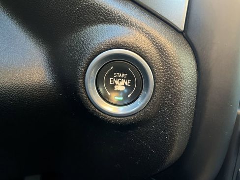 Used 2022 Chevrolet Silverado 3500 LTZ w/ LTZ Convenience Package image 16