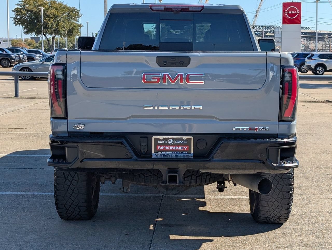 Used 2025 GMC Sierra 2500 AT4X AWD/4WD image 5
