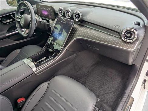 Used 2023 Mercedes-Benz C 300 Sedan image 21