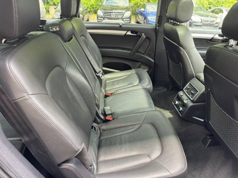 Used 2015 Audi Q7 3.0T S line Prestige w/ 21" S Line Plus Package AWD/4WD image 36