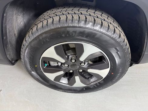 Used 2022 Jeep Grand Cherokee Limited 4xe w/ Luxury Tech Group II image 11