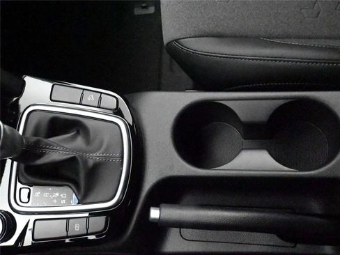 New 2026 Kia Seltos S image 6