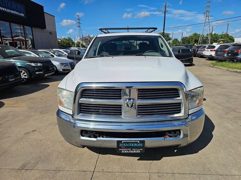 Used 2012 RAM 3500 ST w/ Chrome Appearance Group RWD image 2