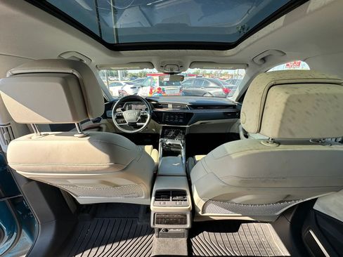 Used 2019 Audi e-tron Prestige AWD/4WD image 15