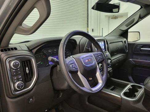 Certified 2021 GMC Sierra 1500 SLT image 32