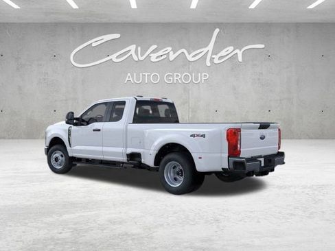 New 2024 Ford F350 XL w/ XL Chrome Package image 4