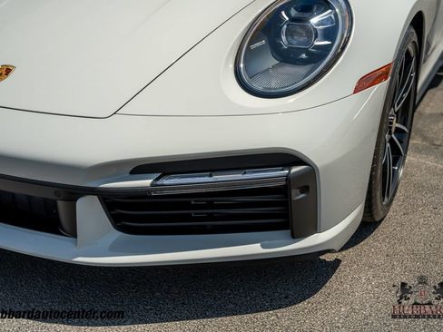 Used 2022 Porsche 911 Cabriolet AWD/4WD image 32